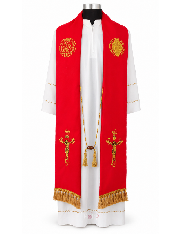 What Do the Colors of Priest Stoles Mean?