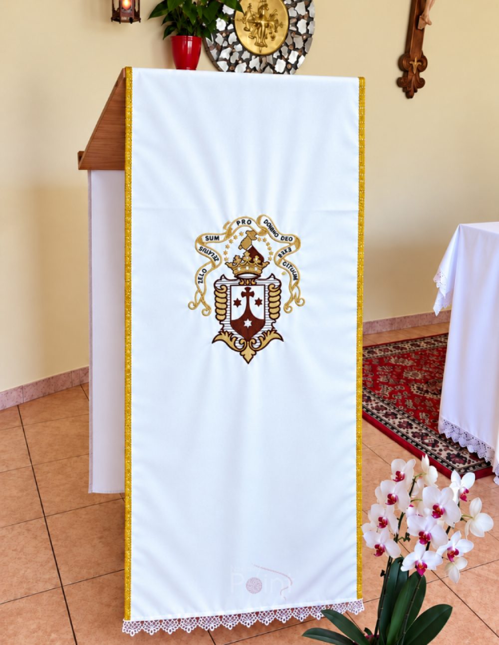 Carmelite Logo White Lectern Fall | Liturgical Vestment