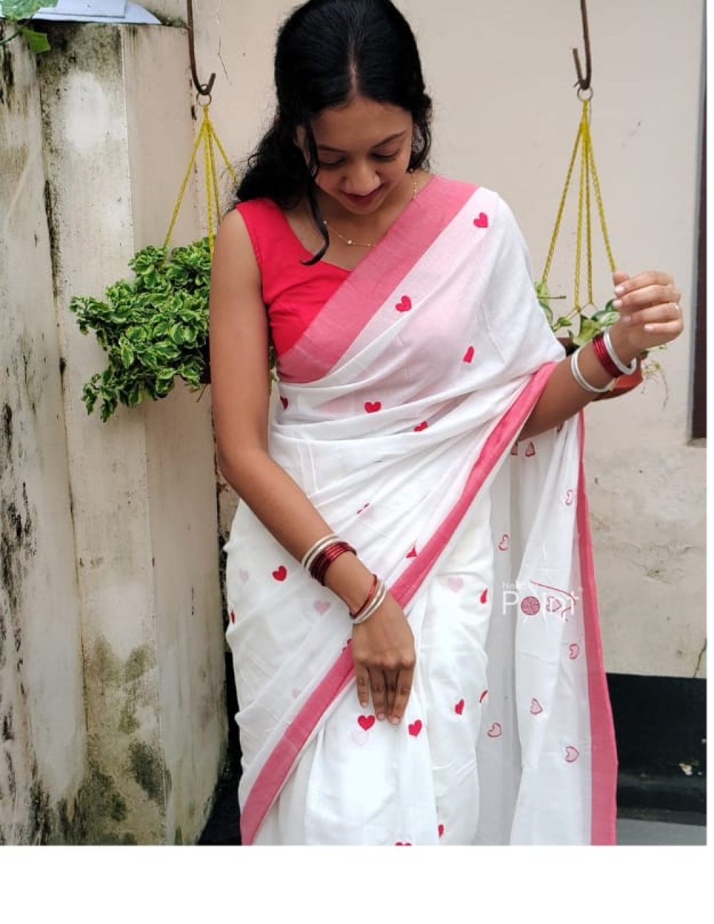White Cotton Saree with Pink Heart Motif Embroidery Design 4