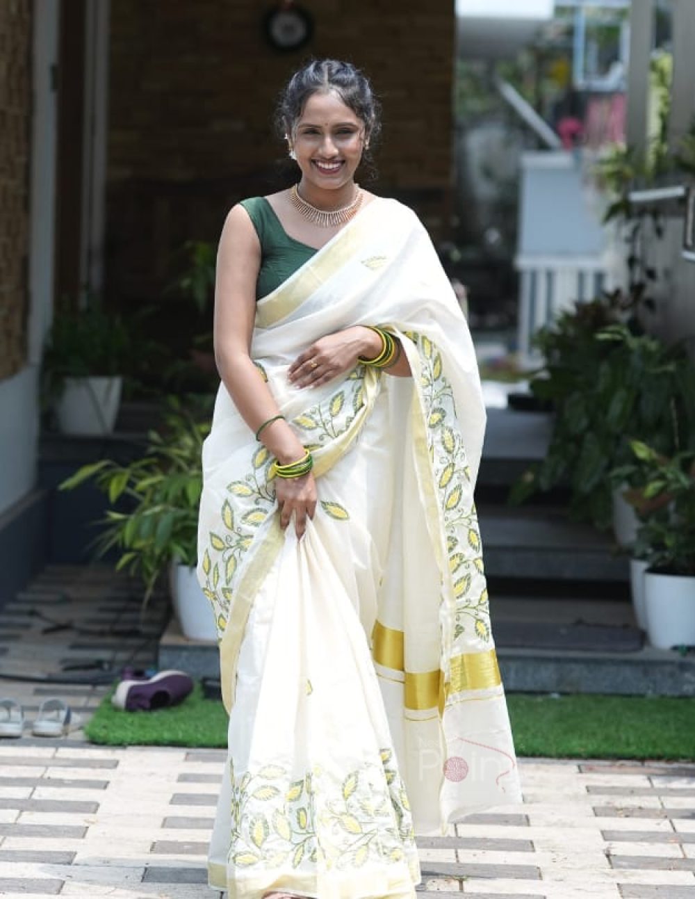 Ivory White Saree with Green & Yellow Leaf Embroidery(1)