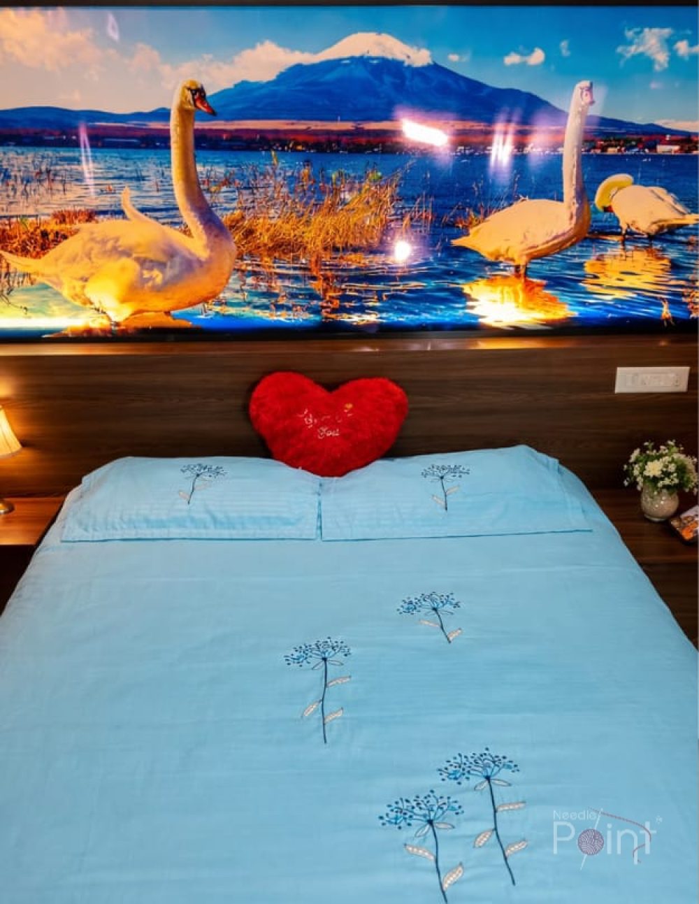 Royal Touch Embroidery Bedsheet (3)