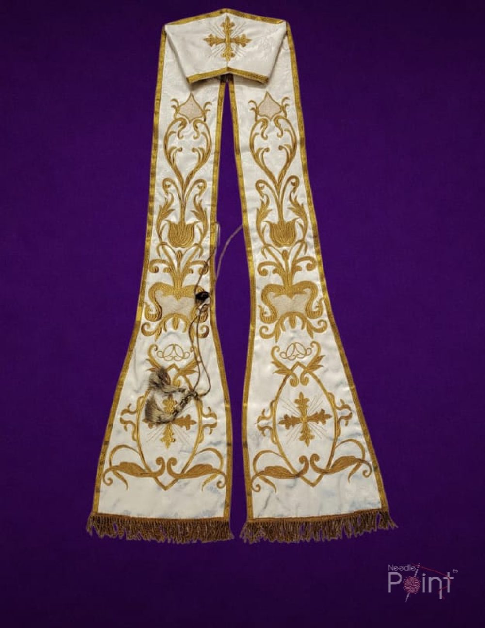 Cream ornate gold embroidery priest stole displayed on purple background — Needle Point India